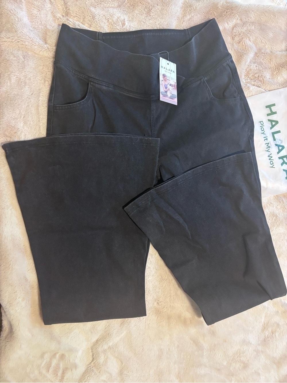 HALARA Charcoal Black High-Rise Crossover Flare with pockets